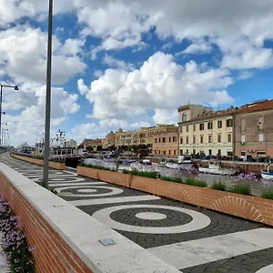 https://mysa-comfortable-studio-flat-near-the-airport.it-romehotels.com